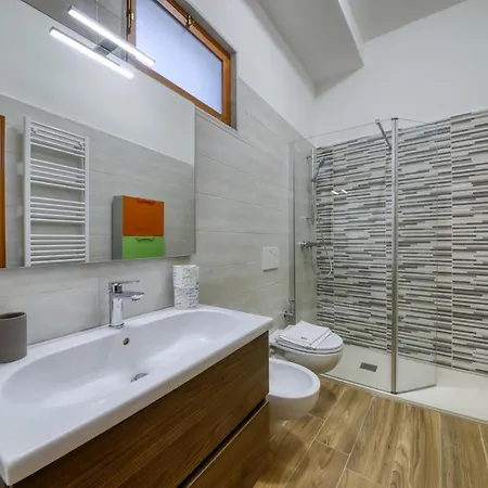 Pellicciari 14 - Affitti Brevi Italia Apartamento *