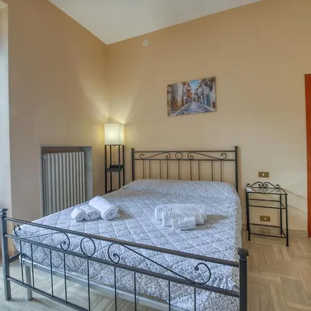 Pellicciari 14 - Affitti Brevi Italia *